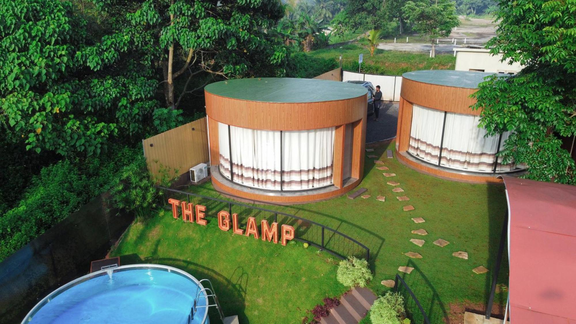 The Glamp Hotel Kiribathgoda Bagian luar foto